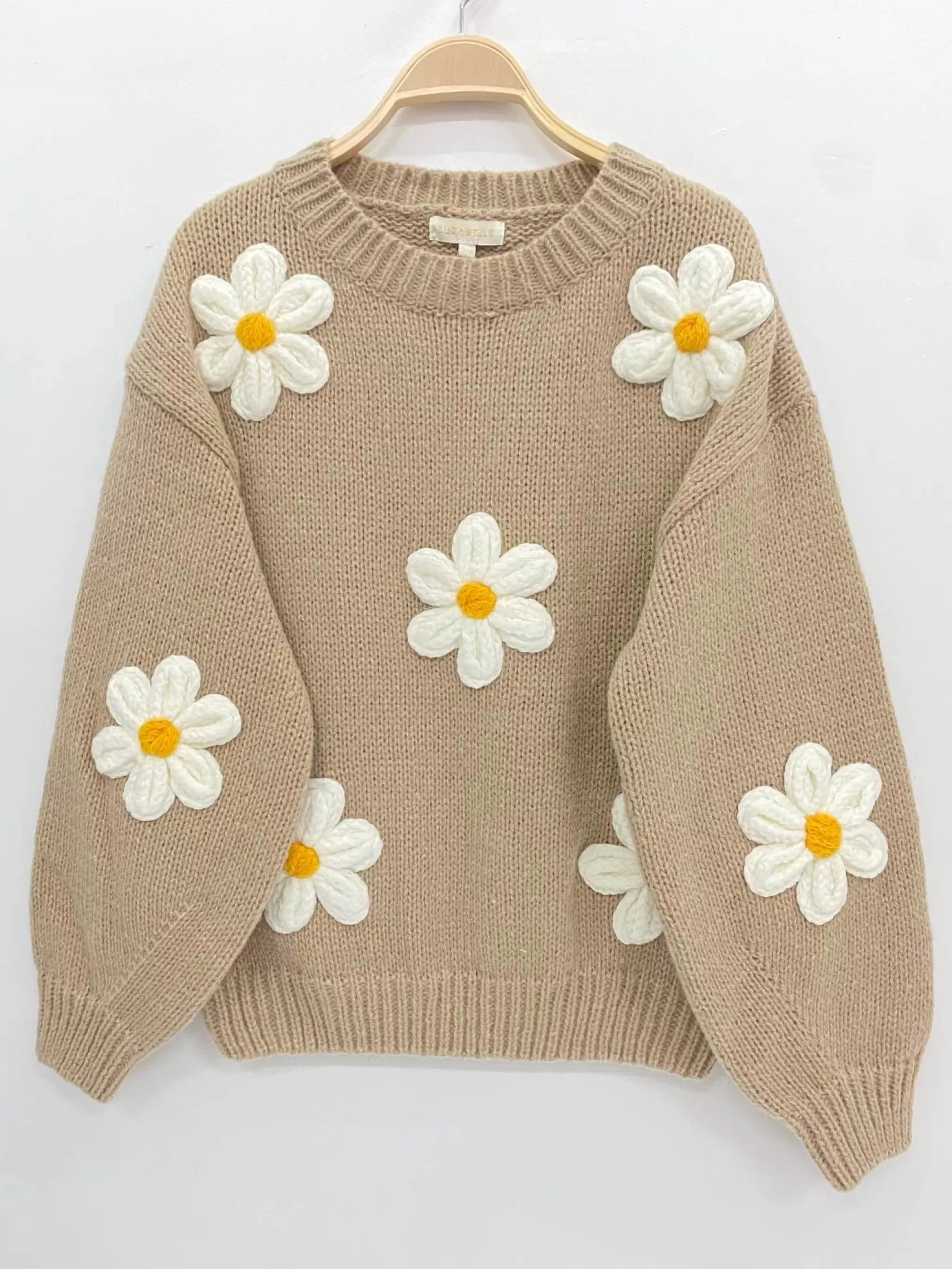 Strik<Gown Isa Margurit Pullover Med Handlavet Blomster Sand