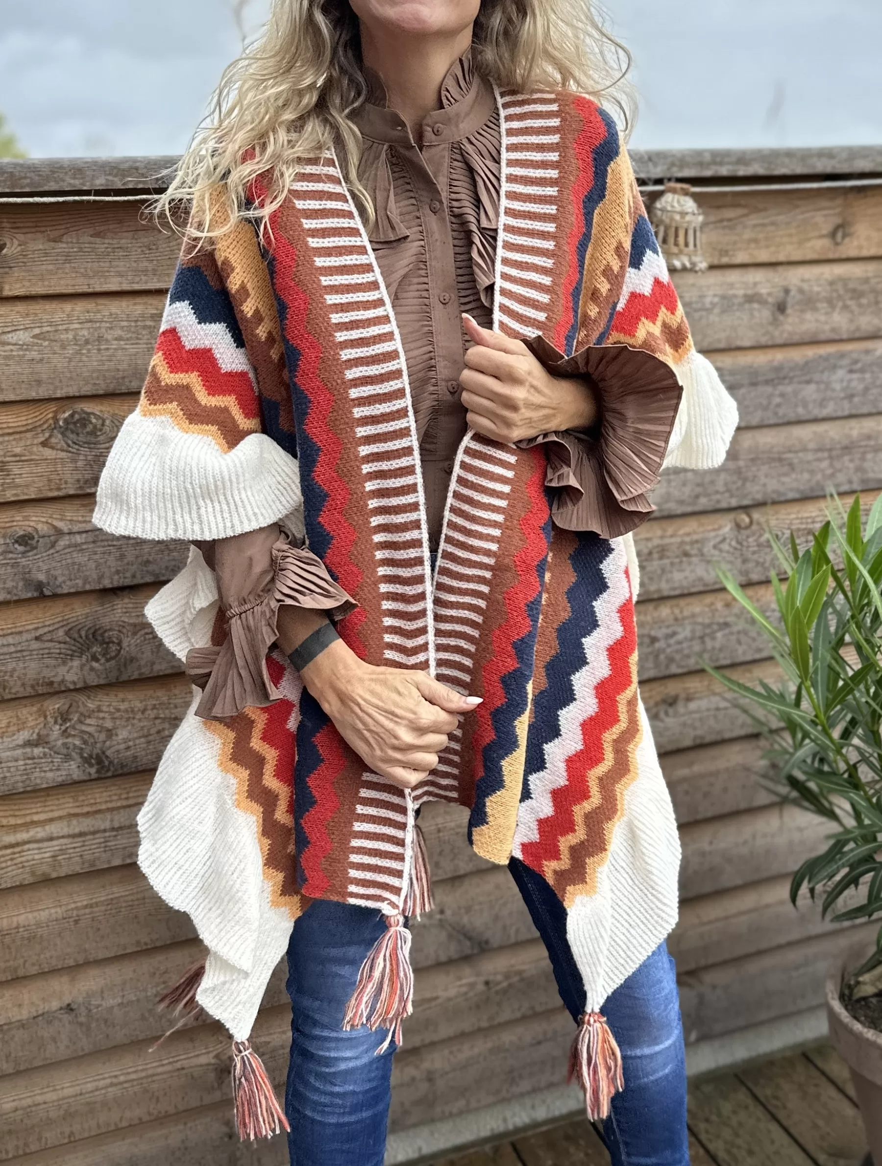 Strik<Gown Lucy Knit Poncho Camel