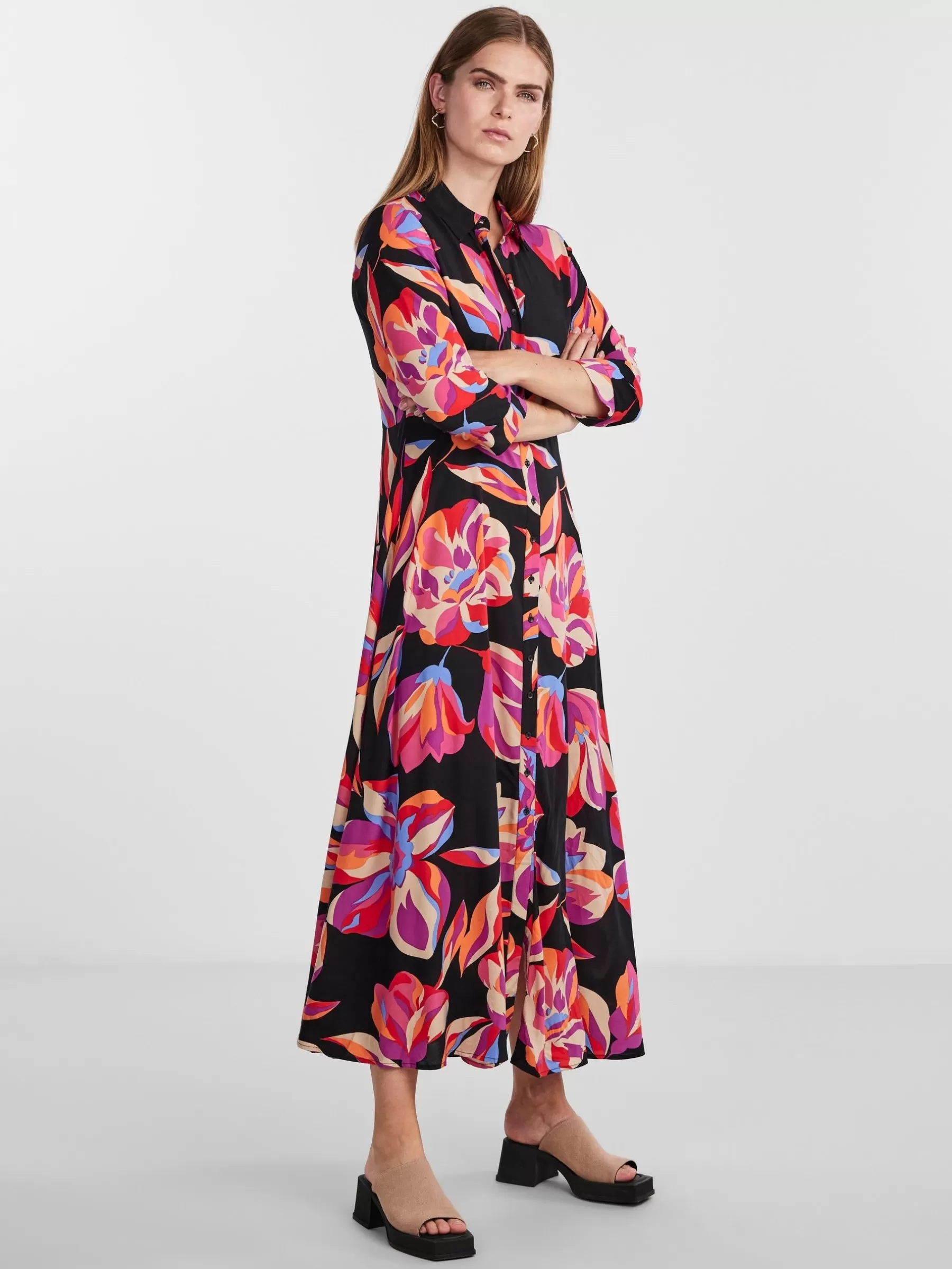 Kjoler<YAS Savanna Long Shirt Dress Black Aop Flower Print